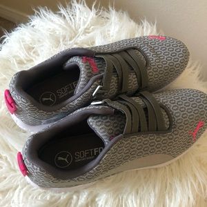 Brand New Puma sneakers